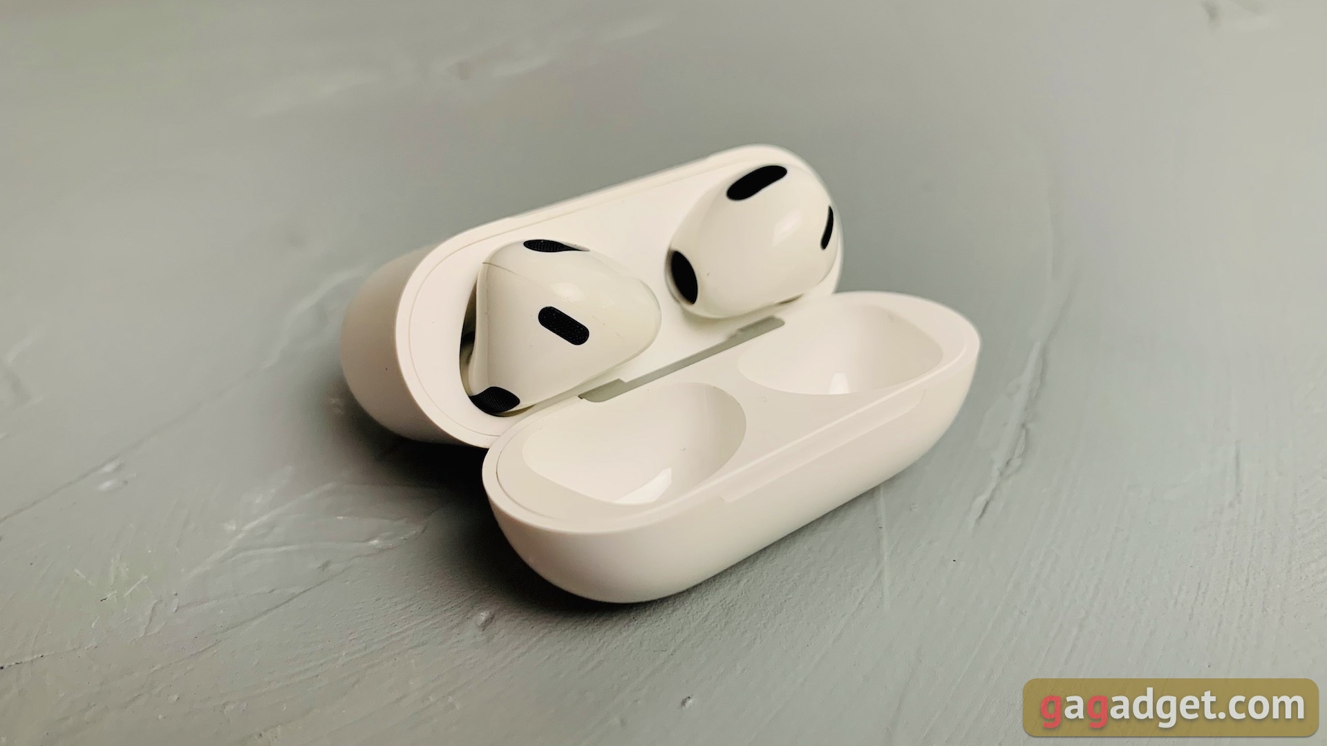 Recensione AirPods 3 l'anello mancante nell'evoluzione delle cuffie